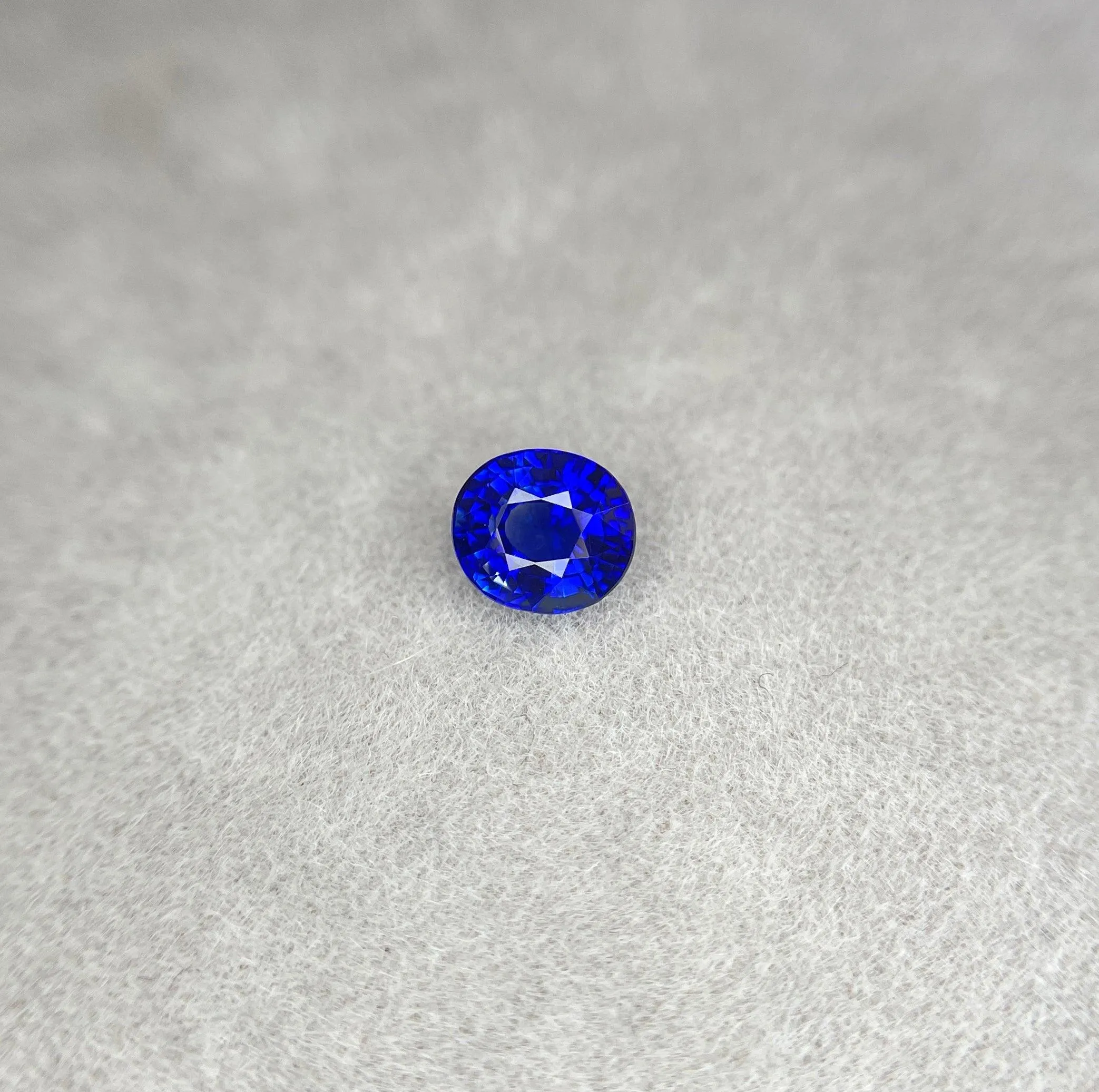 1.08 carat Blue Sapphire/ Blue Sapphire/ Ceylon Blue Sapphire/ Natural Blue Sapphire/ Engagement Ring/ royal Blue Sapphire/ Engagement ring