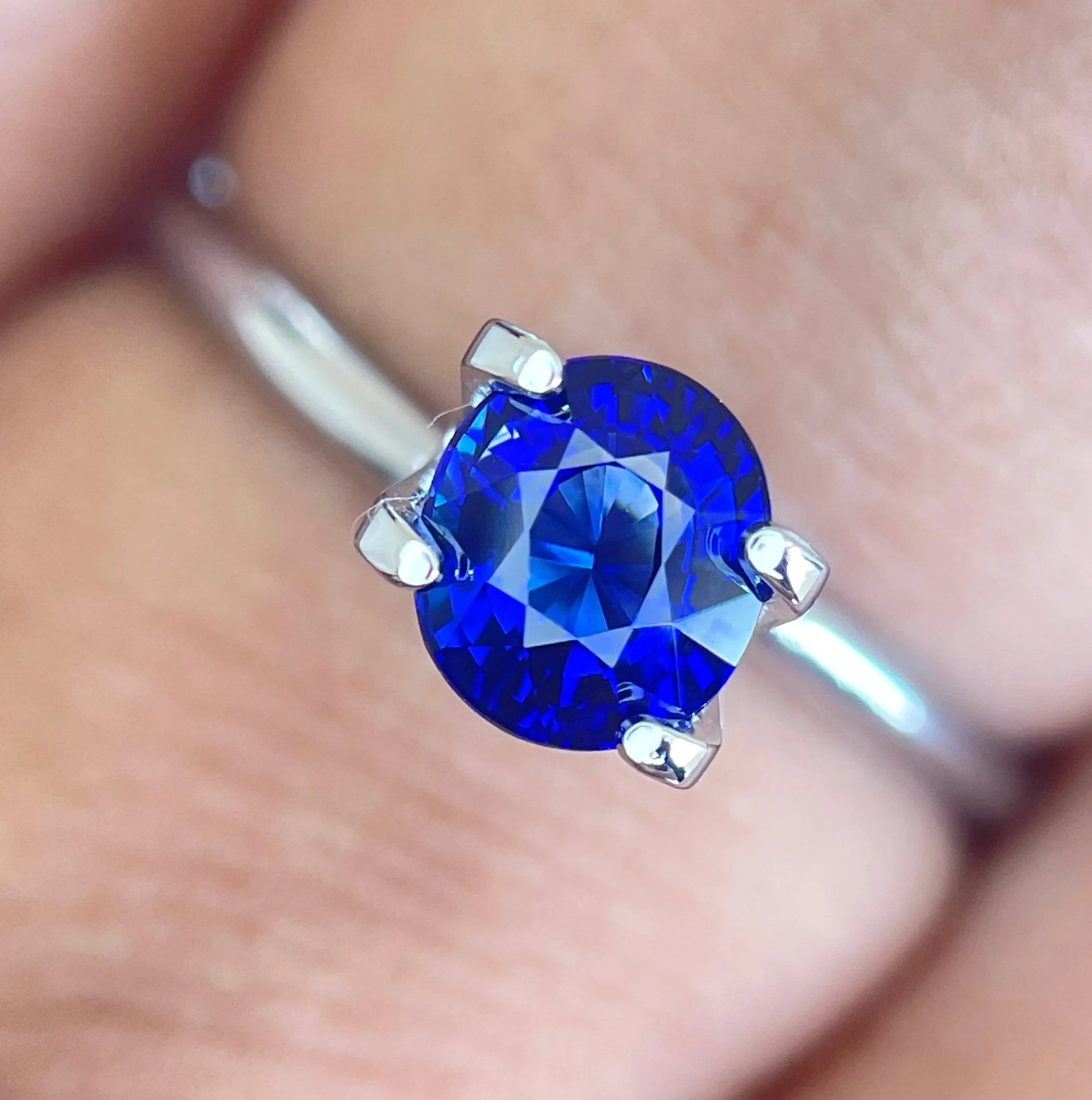 1.08 carat Blue Sapphire/ Blue Sapphire/ Ceylon Blue Sapphire/ Natural Blue Sapphire/ Engagement Ring/ royal Blue Sapphire/ Engagement ring