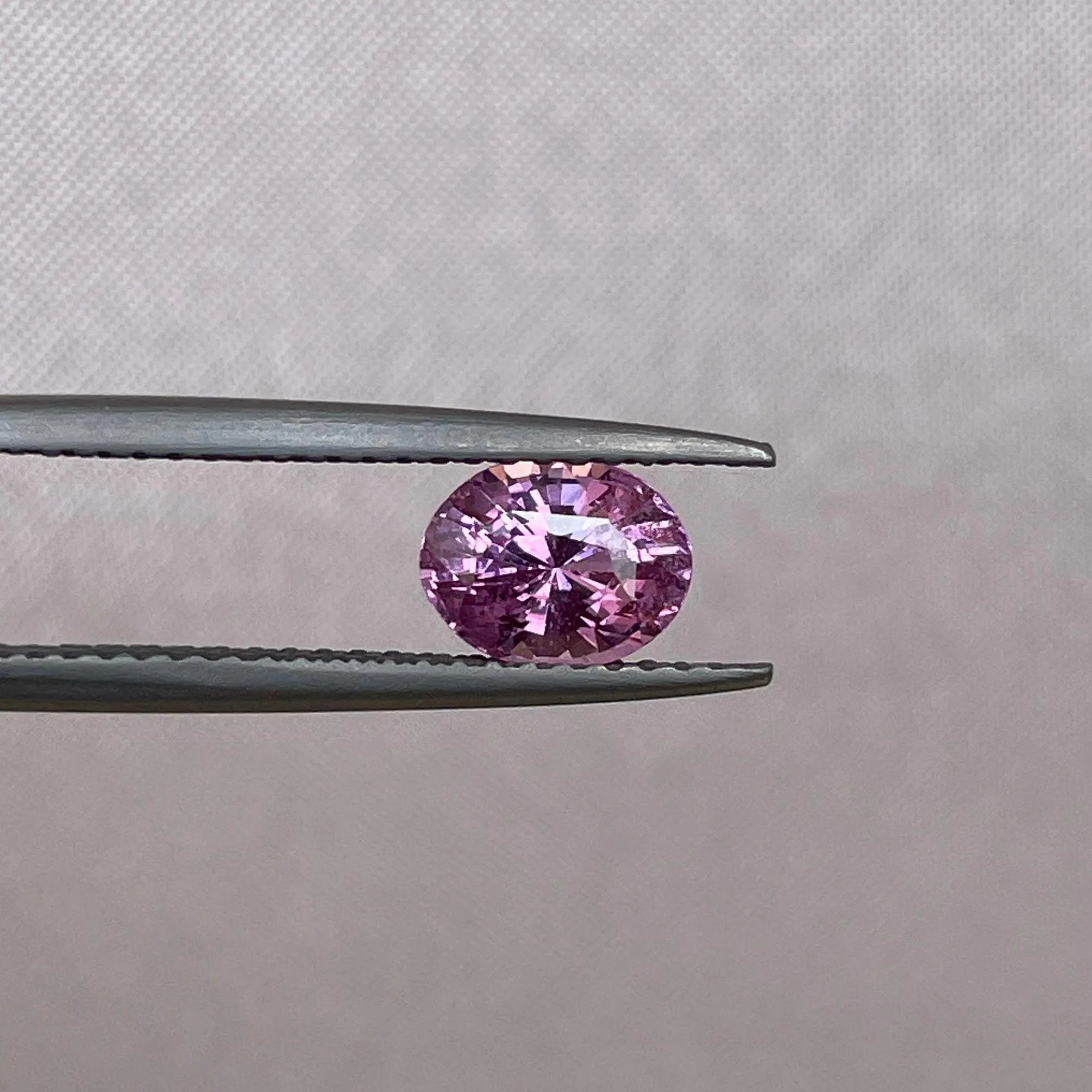 1.15 crt natural Pink Sapphire, hot pink sapphire
