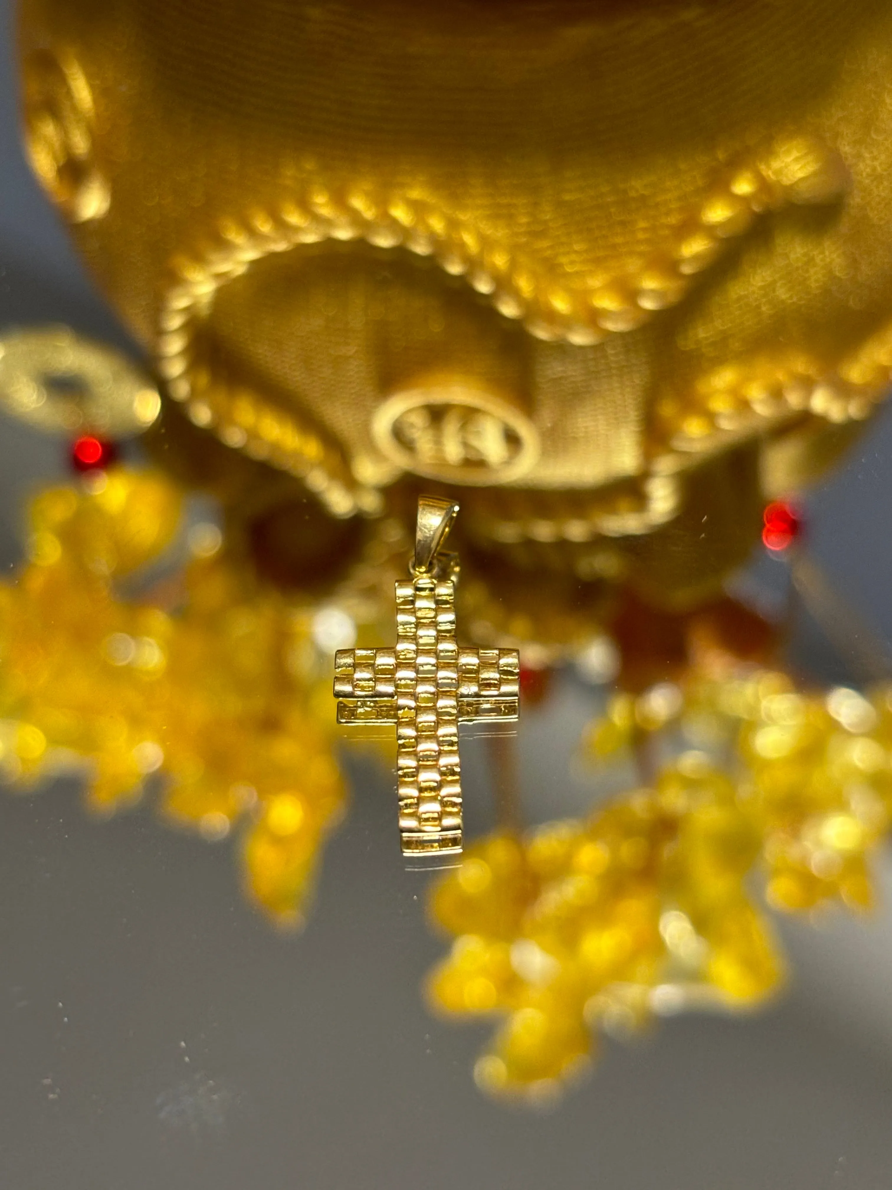 18K Gold Cross Pendant