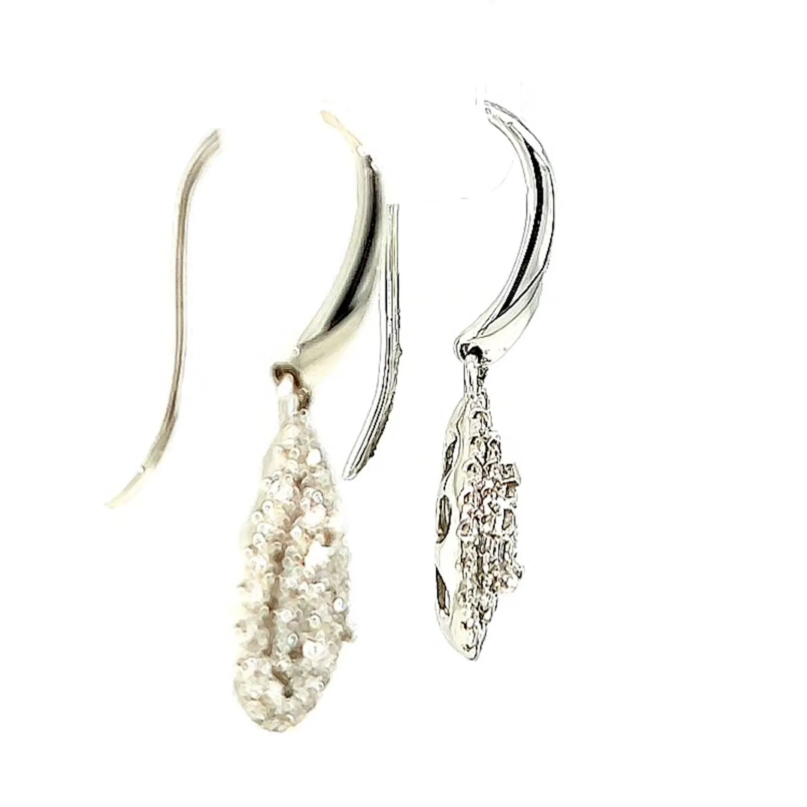 9ct White Gold Round Brilliant Cut with 0.34 CARAT tw of Diamonds Drop Earrings