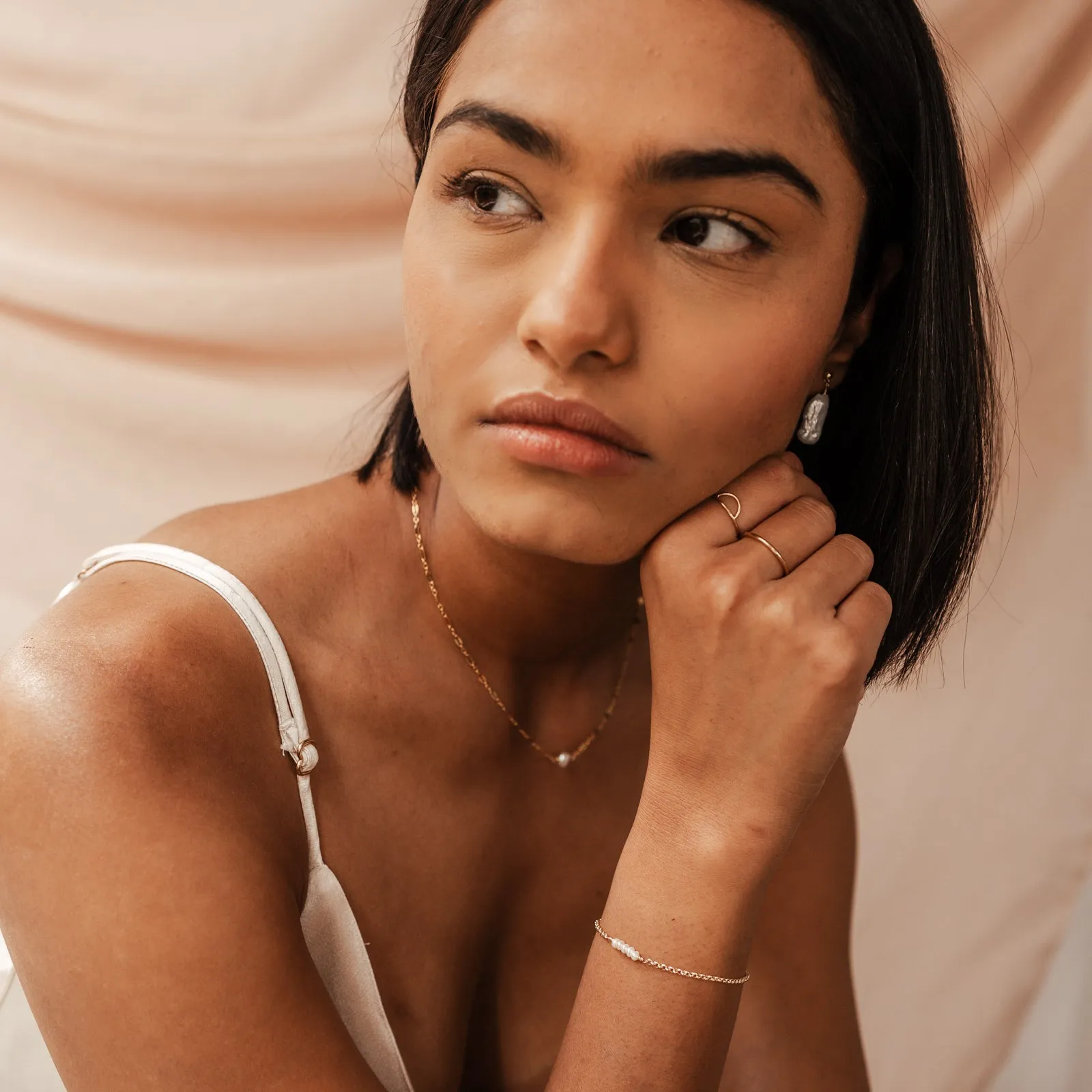 Ariel • Tiny Pearl Bracelet