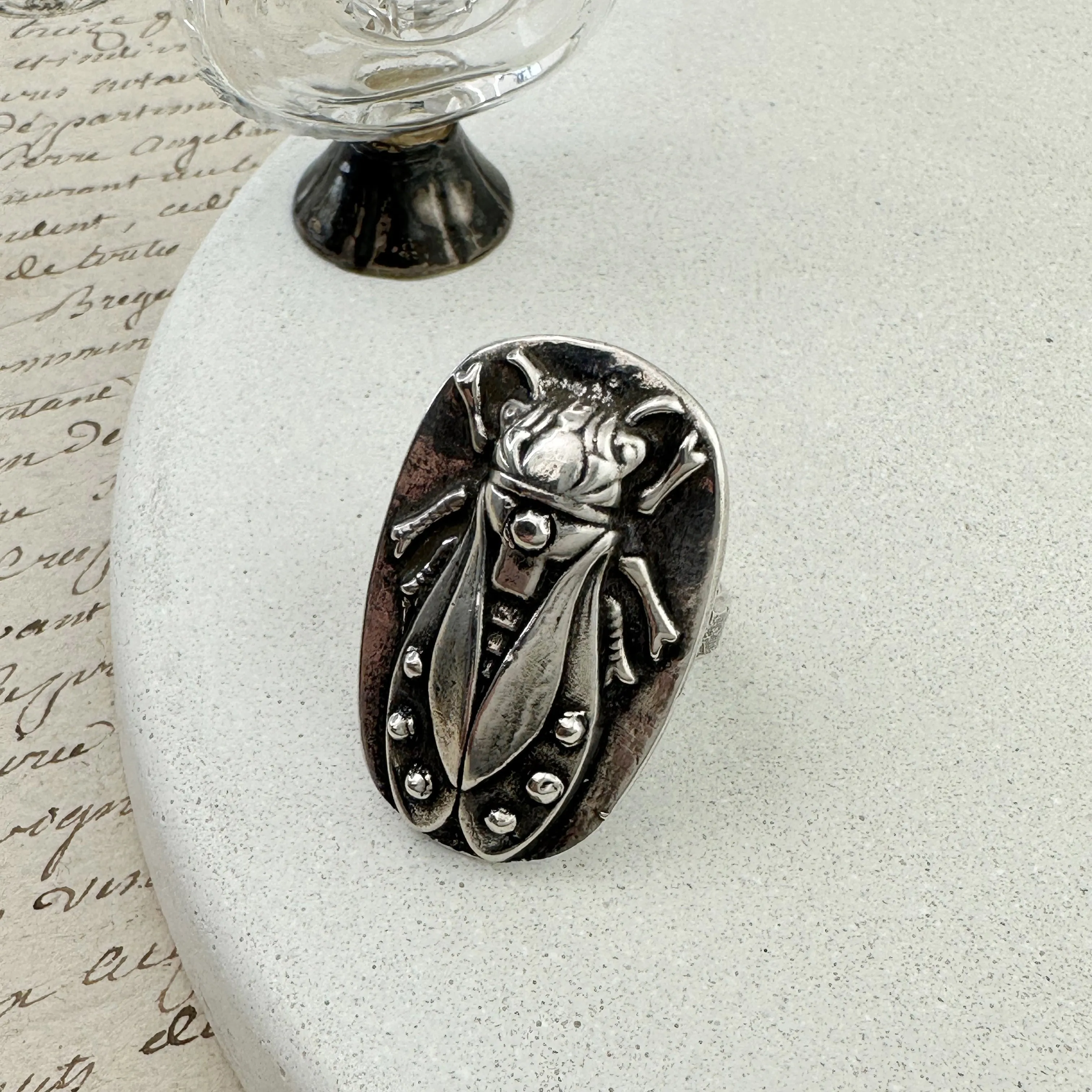 Cicada Ring with Salt & Pepper Diamond - size 8