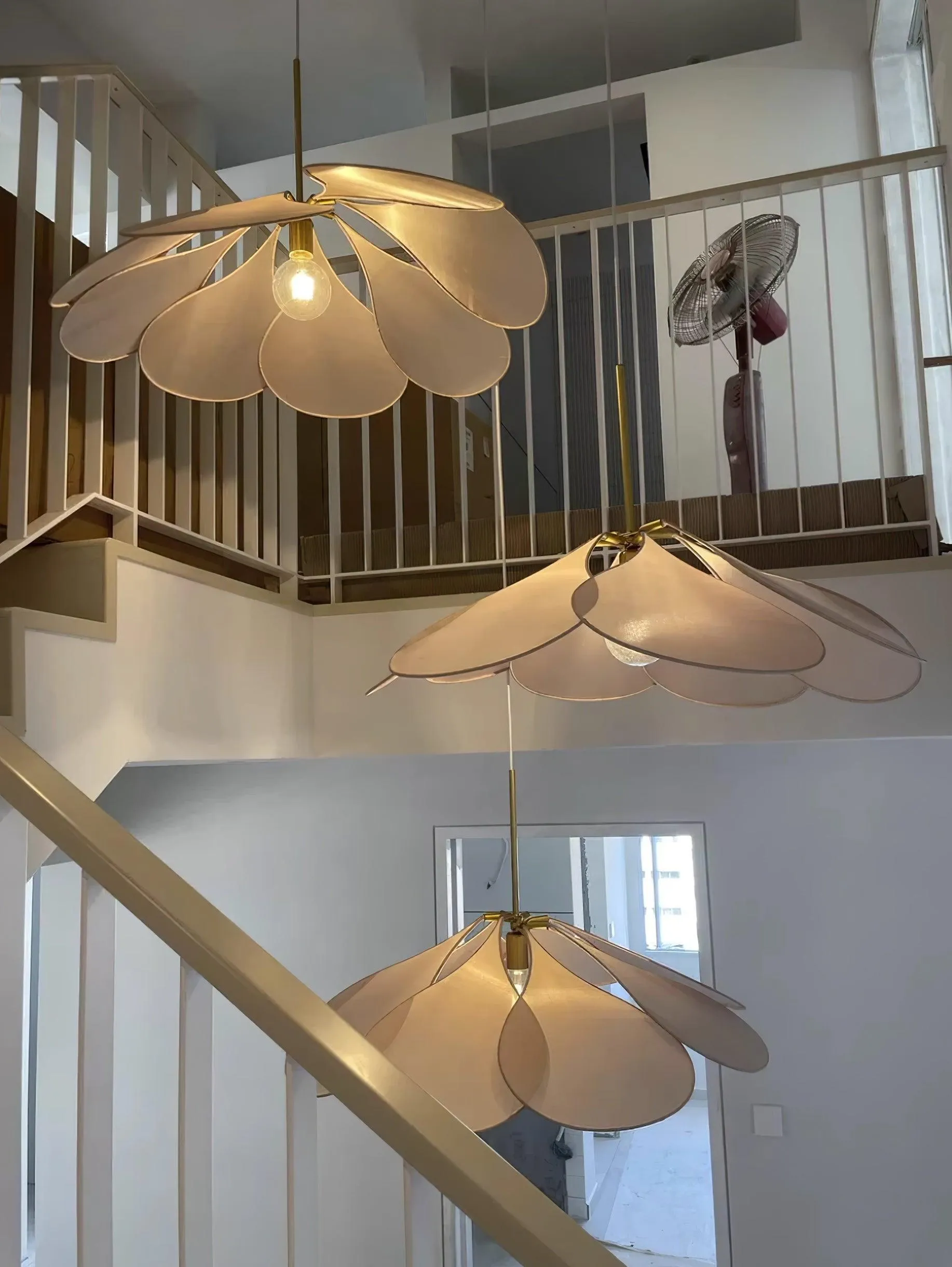 Cosmo Petals Pendant Lamp