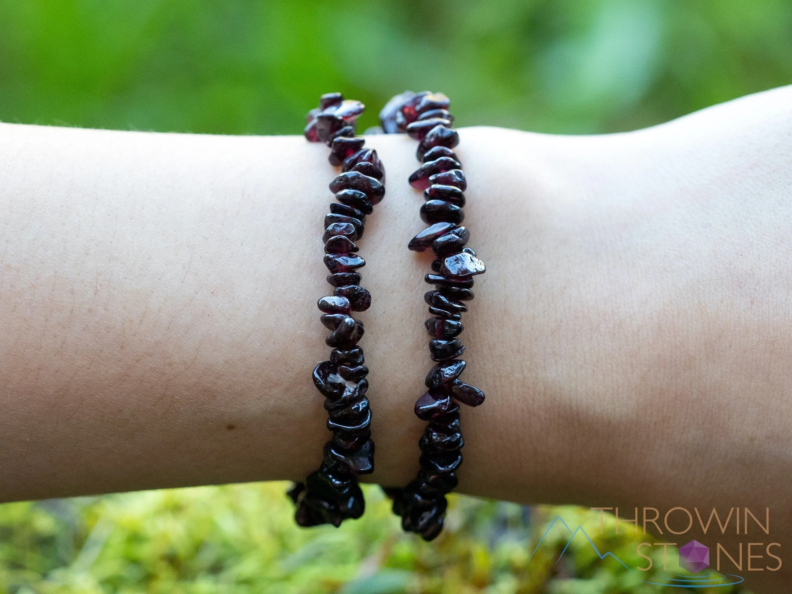 Dark GARNET Crystal Bracelet - Chip Beads - Birthstone Bracelet, Beaded Bracelet, Handmade Jewelry, Healing Crystal Bracelet, E1769