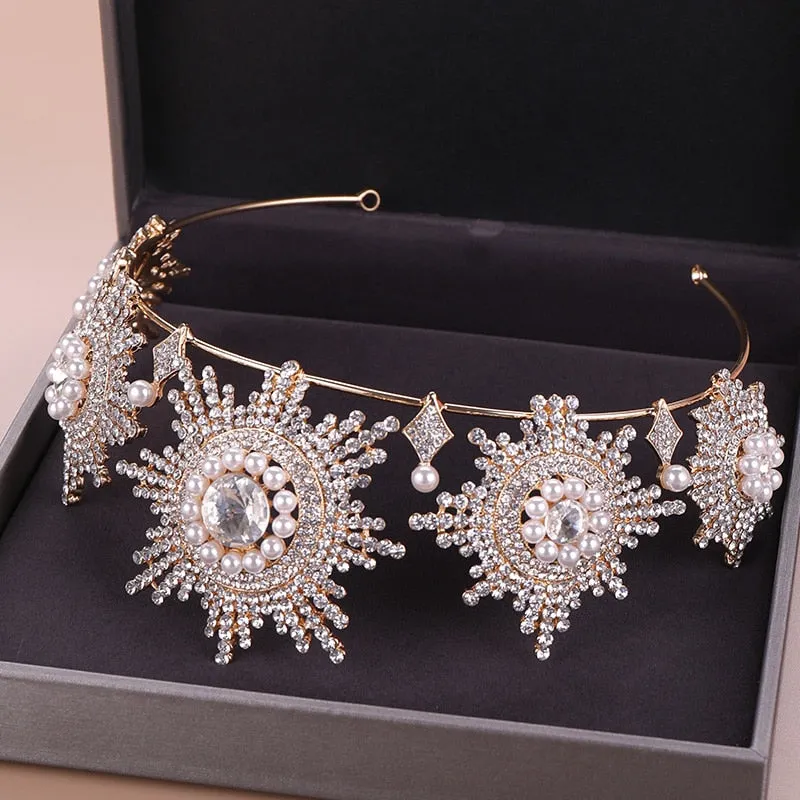 Lordly Dramatic Pearl Tiara