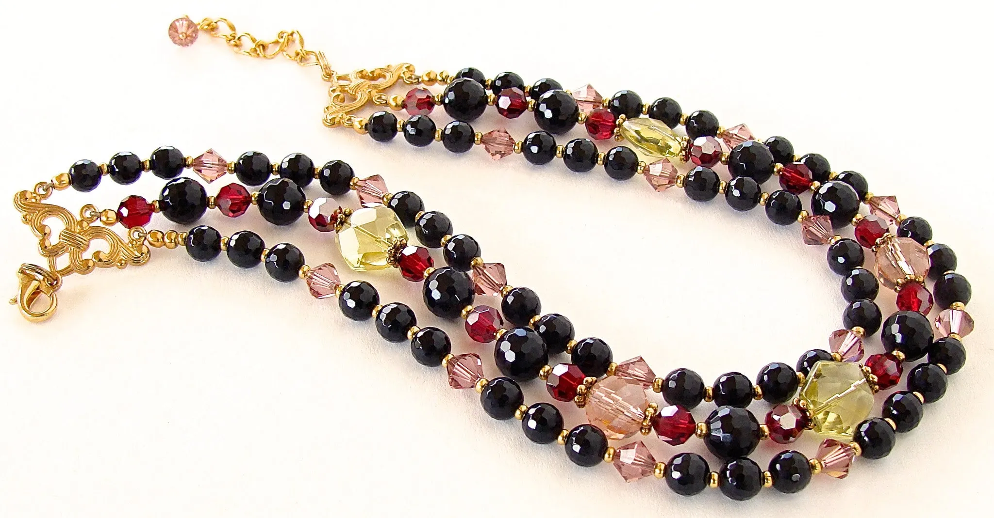 Lyra: Black Beaded Choker