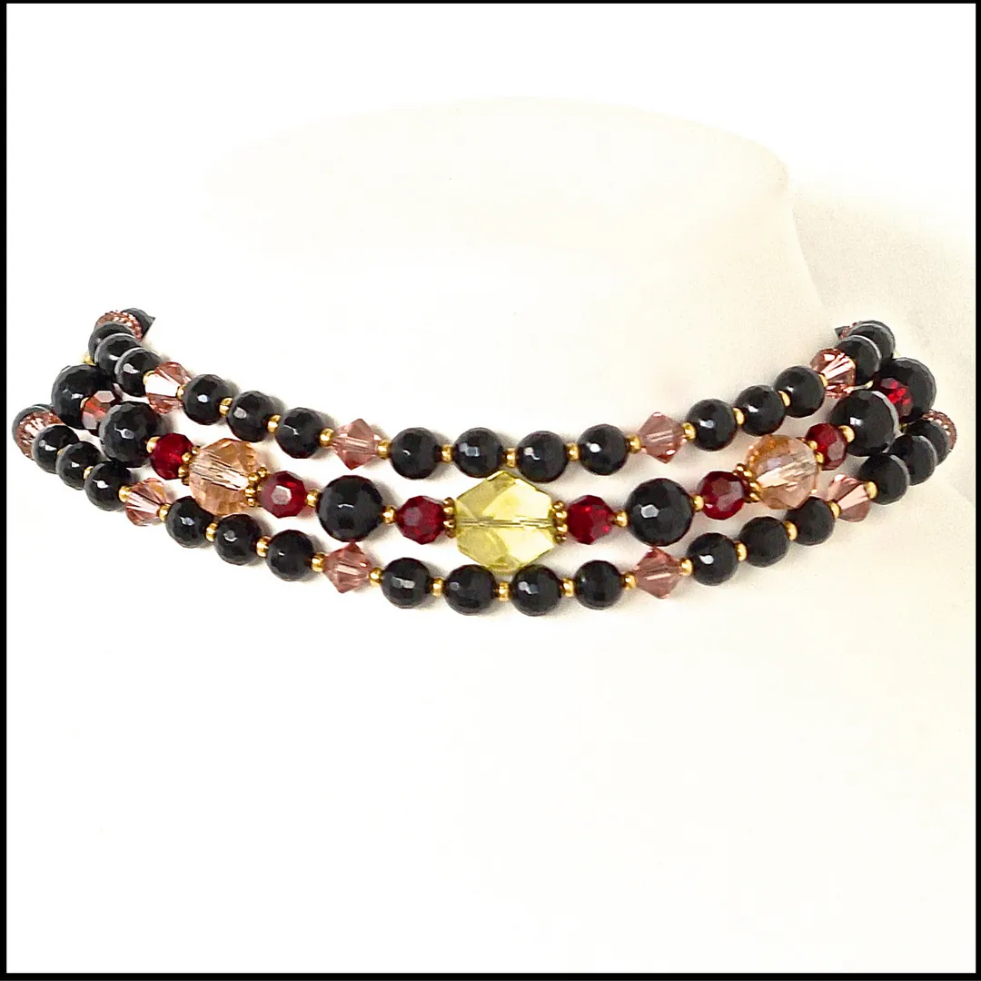 Lyra: Black Beaded Choker