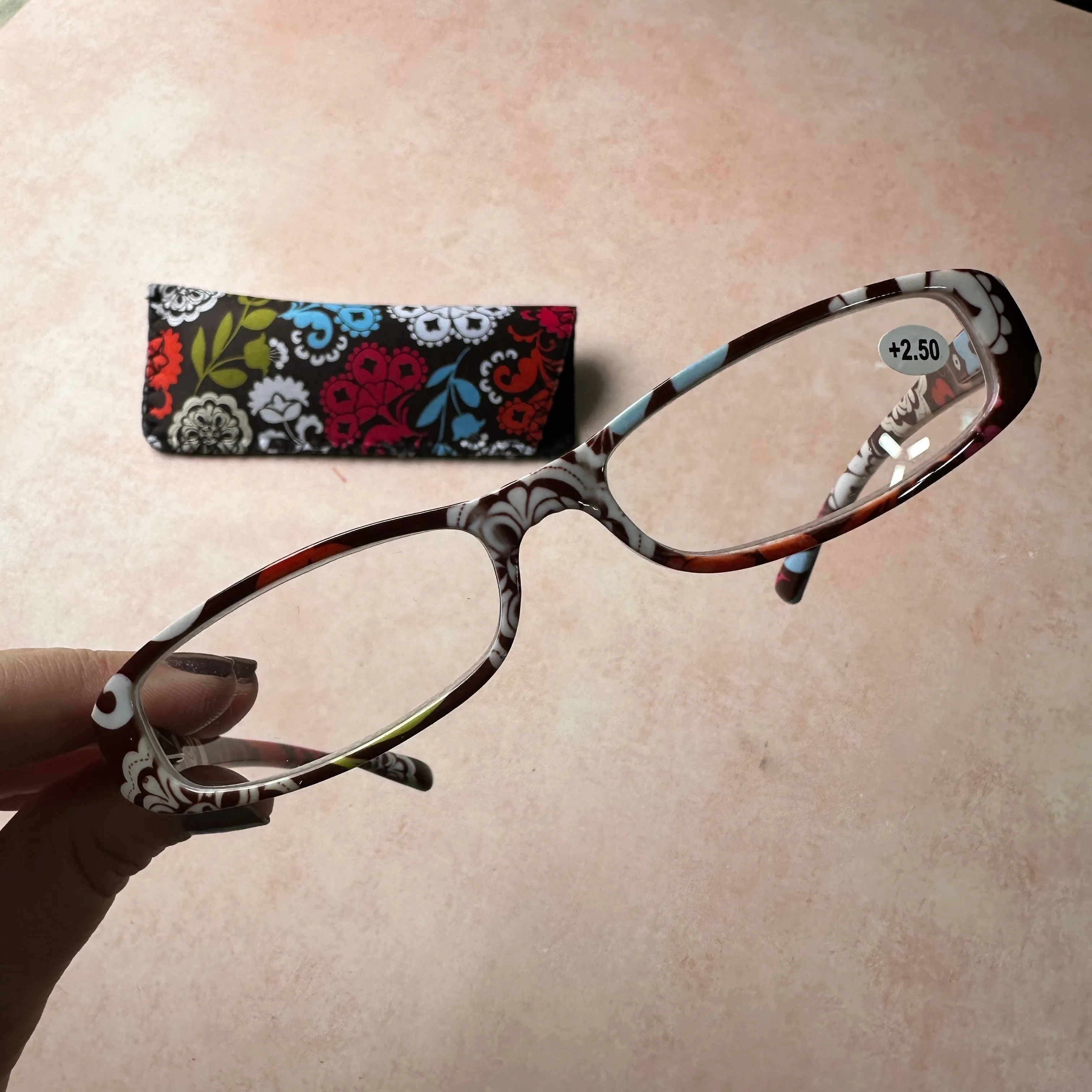 Magnifying Glasses High Strength for fine detail work with case