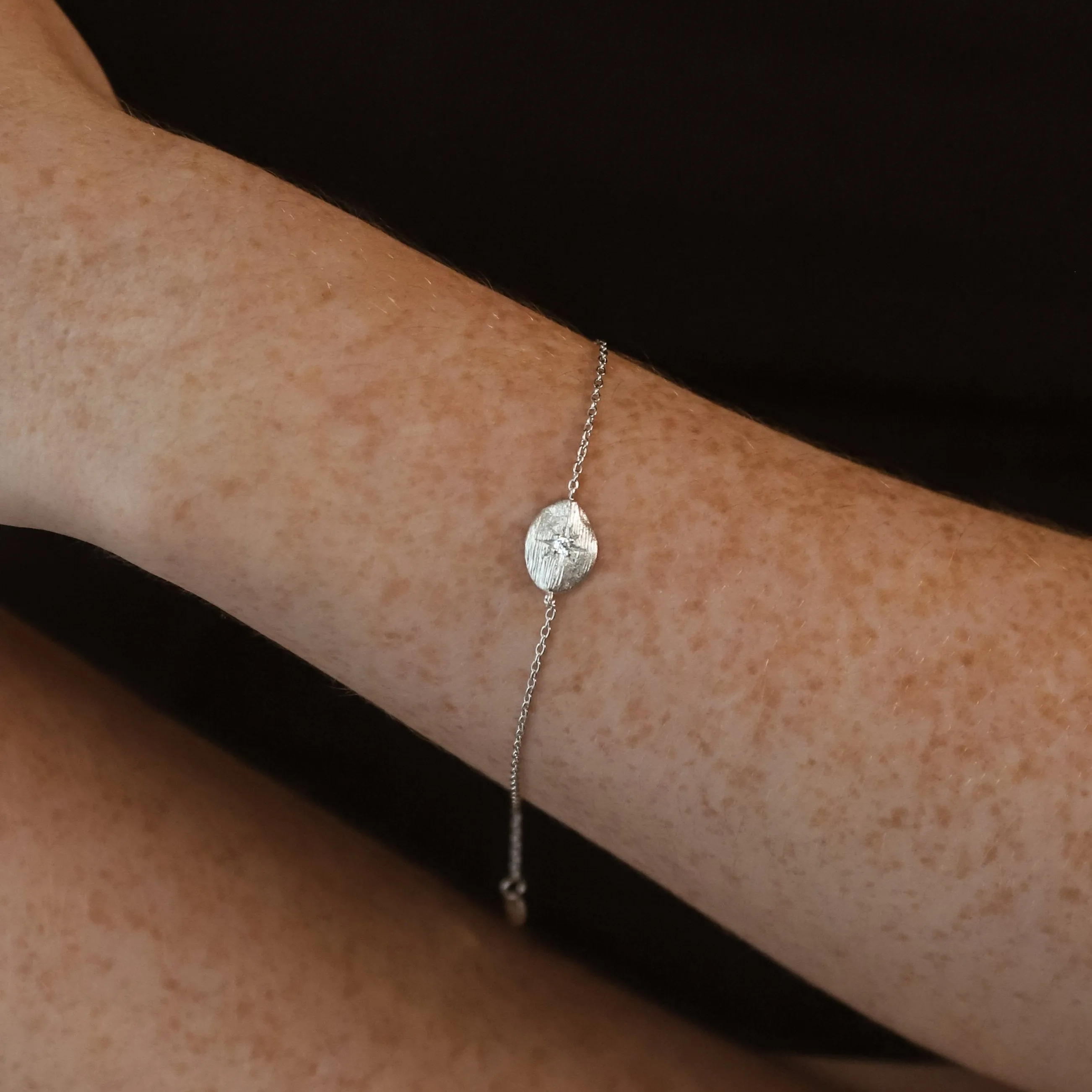 Paige Hammered Star Bracelet | 925 Sterling Silver