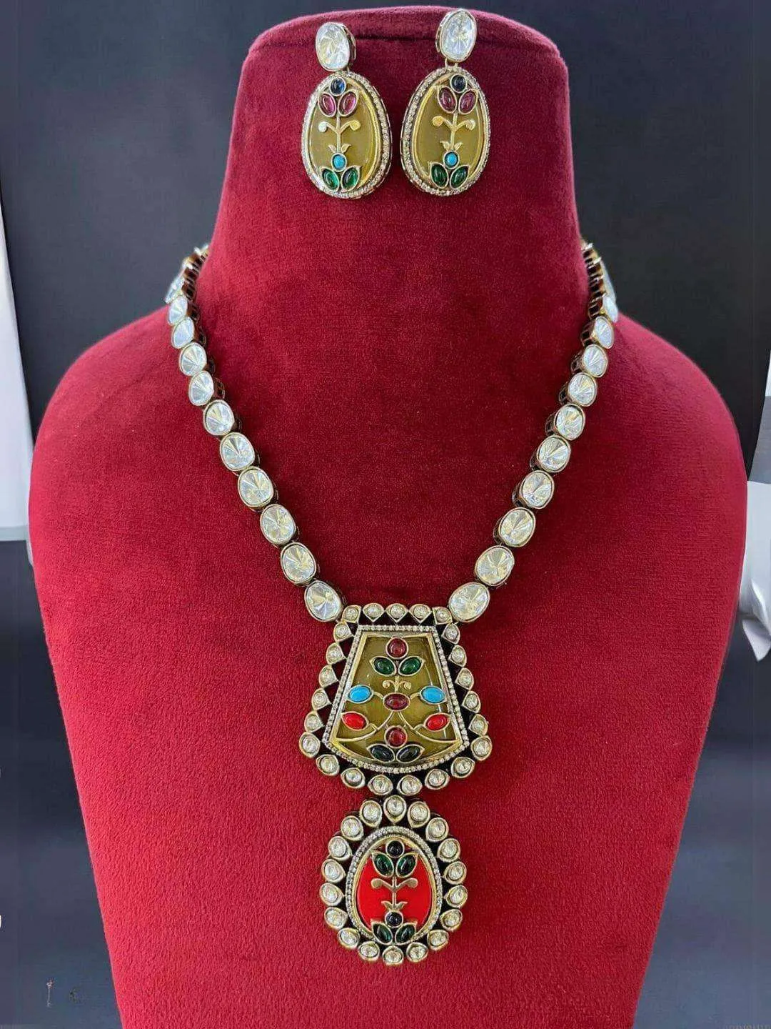 Polki Pendant Necklace