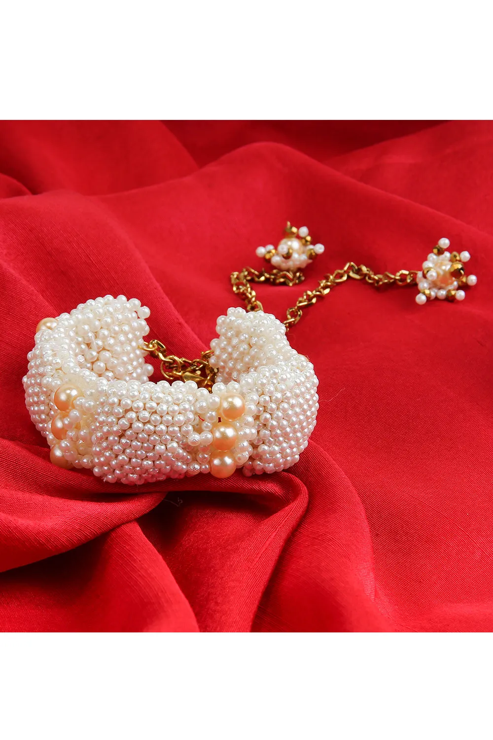 Snow Pearl Bracelet - Jewellery