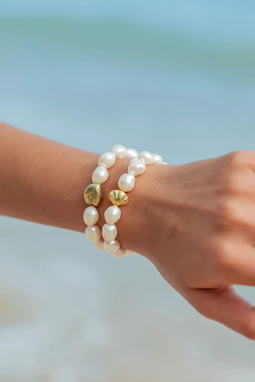 Stretchy Gold Nugget and Pearl Bracelet - Nohealani