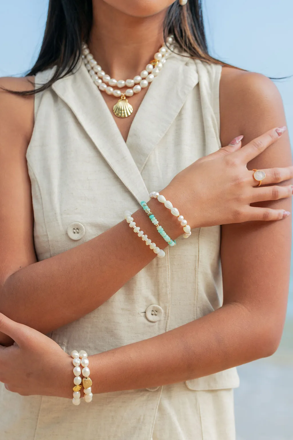 Stretchy Gold Nugget and Pearl Bracelet - Nohealani