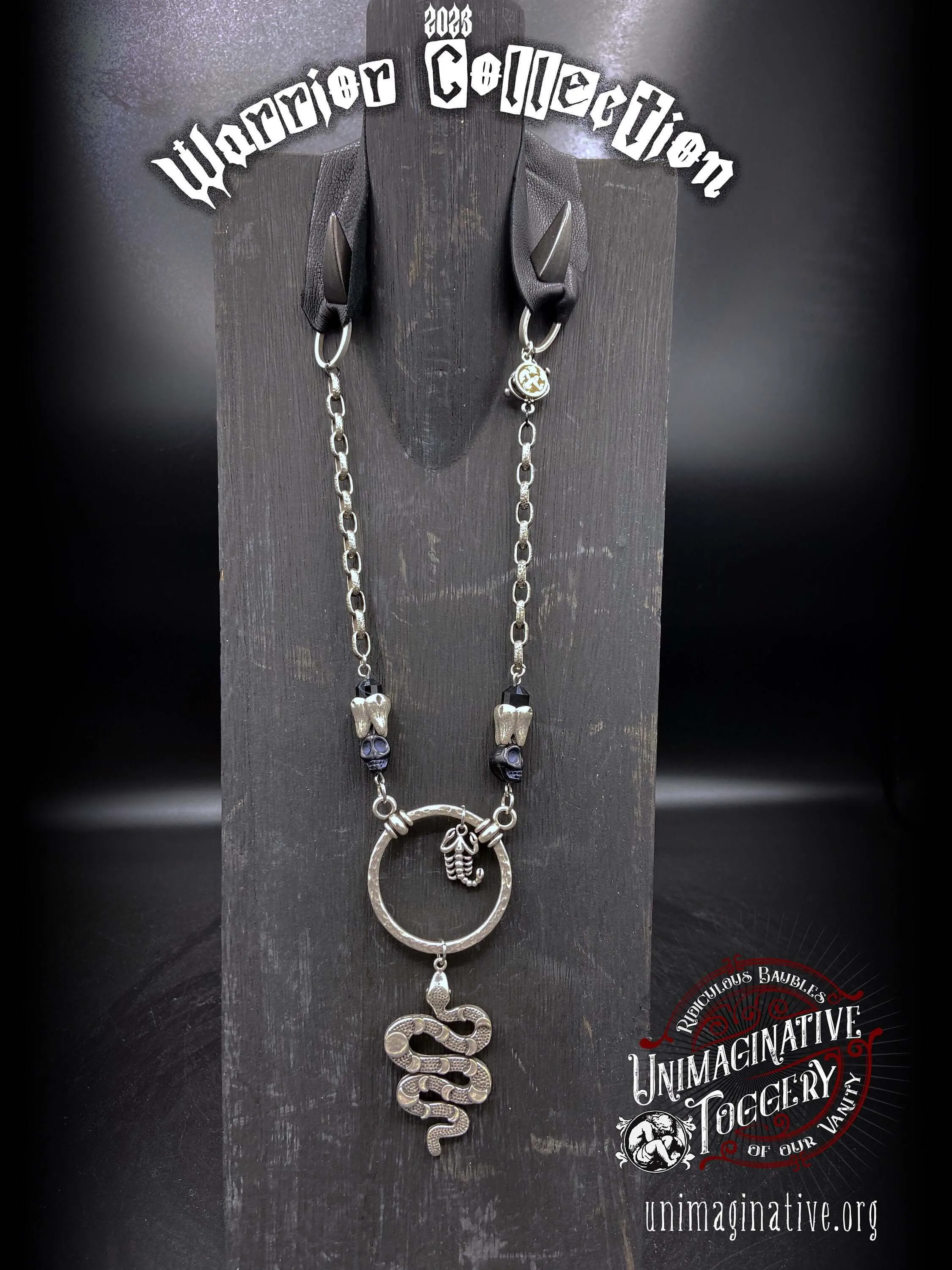 The Lozen necklace