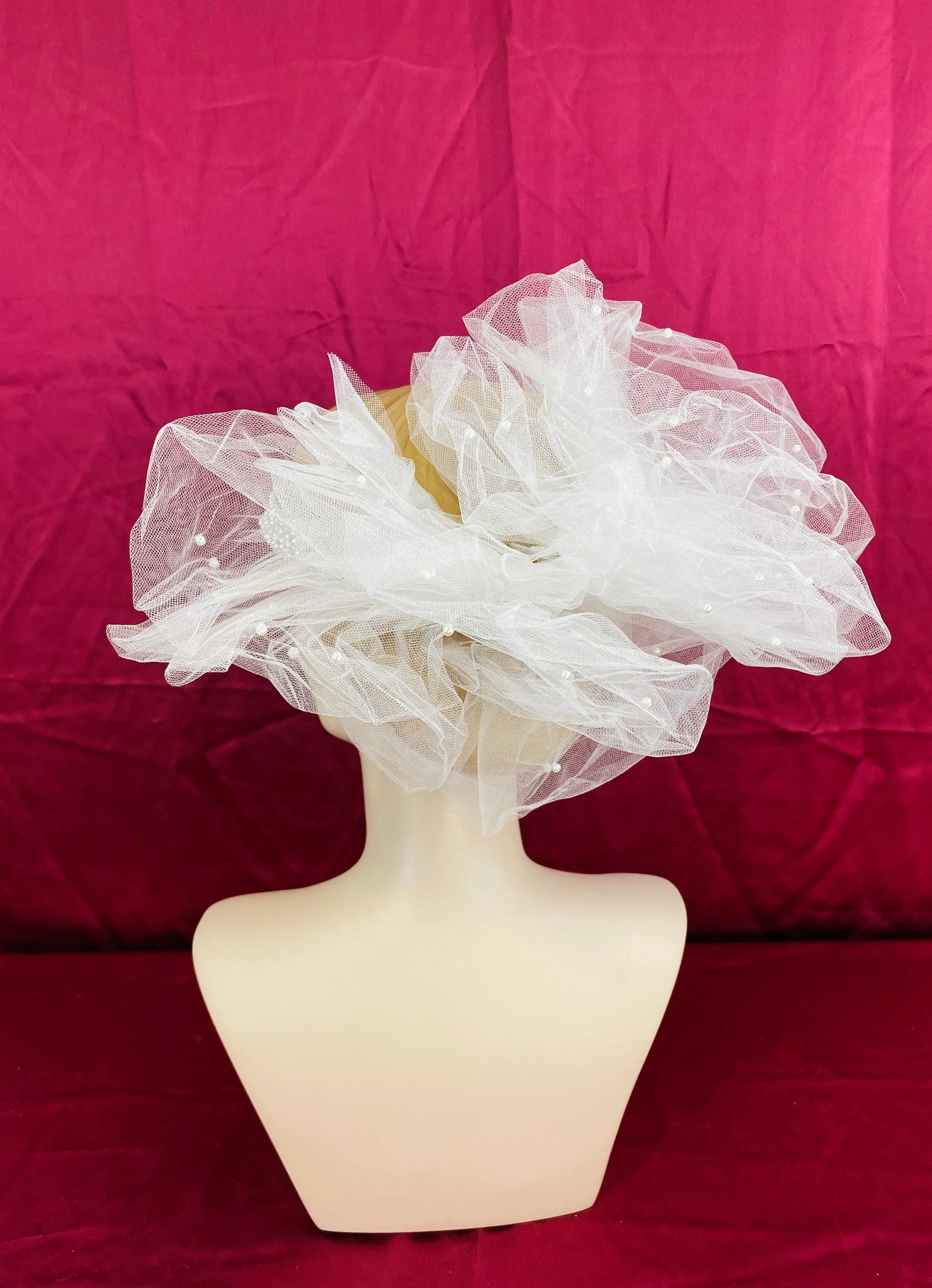 Vintage 80s/ 90s Diamanté & Pearl Bridal Diadem with Tulle Ruffle